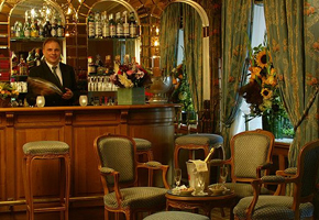 hotel chateau de frontenac bar